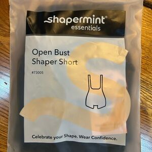 Black Shapermint open bust shaper short. Size Small. NWT